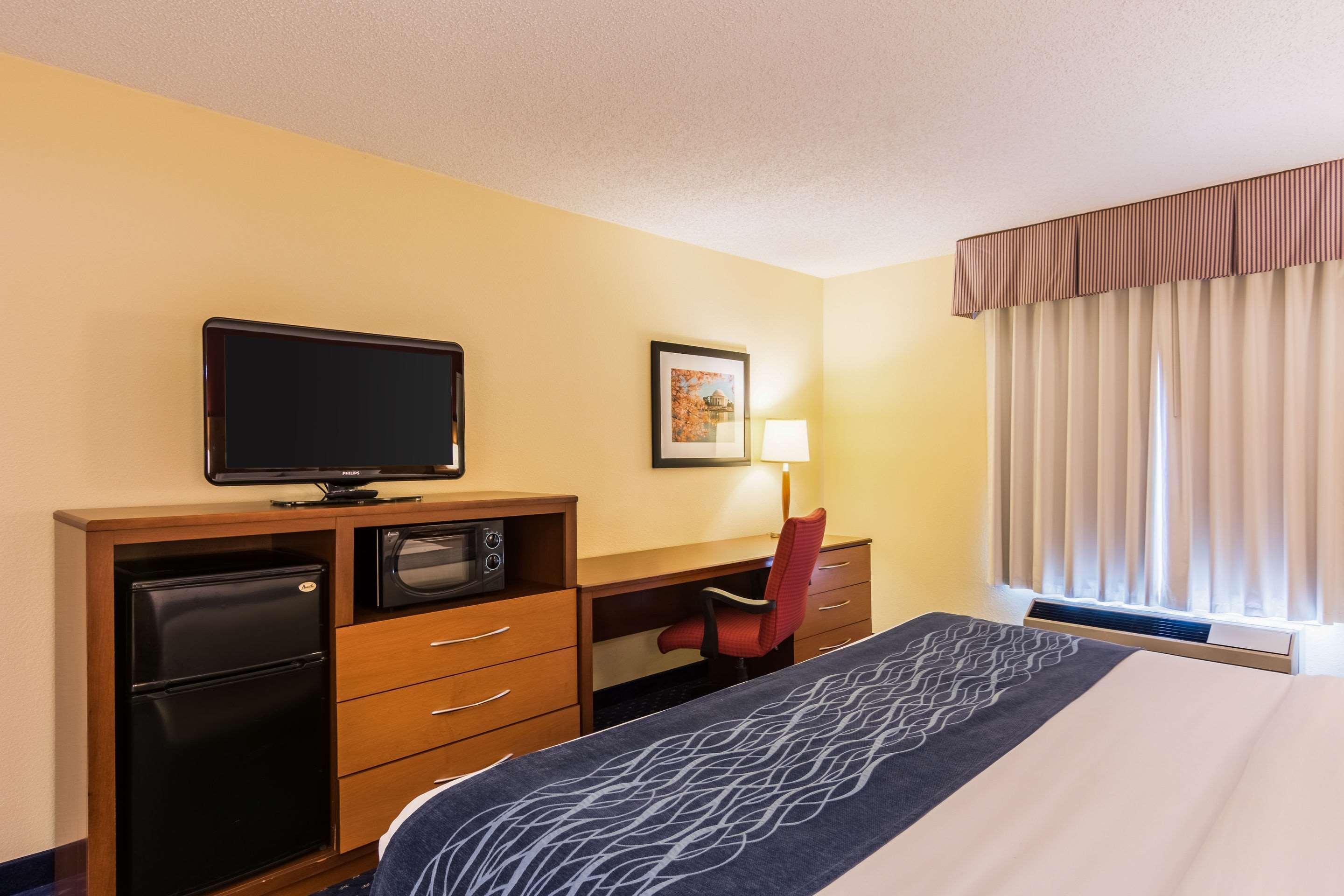 Comfort Inn At Joint Base Andrews Clinton Exterior foto