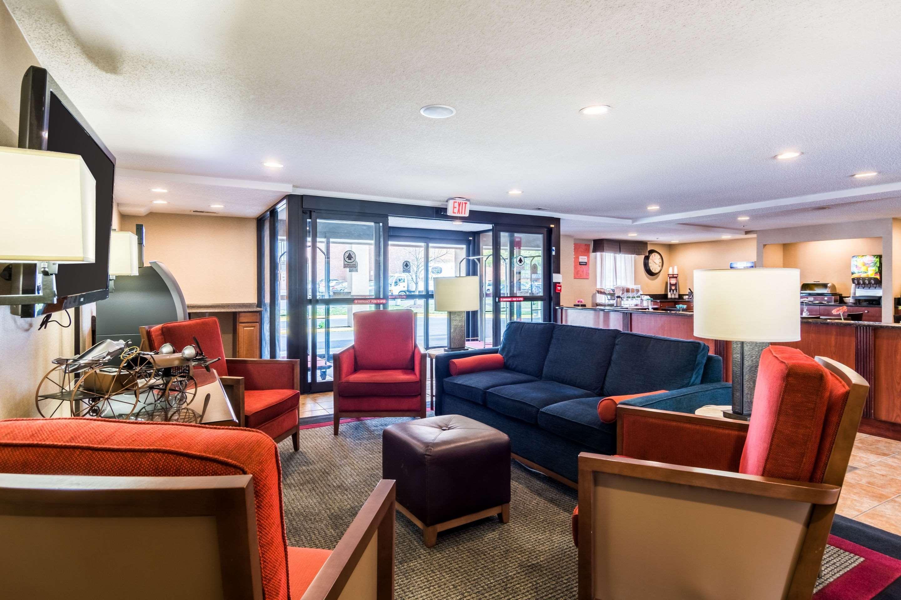 Comfort Inn At Joint Base Andrews Clinton Exterior foto