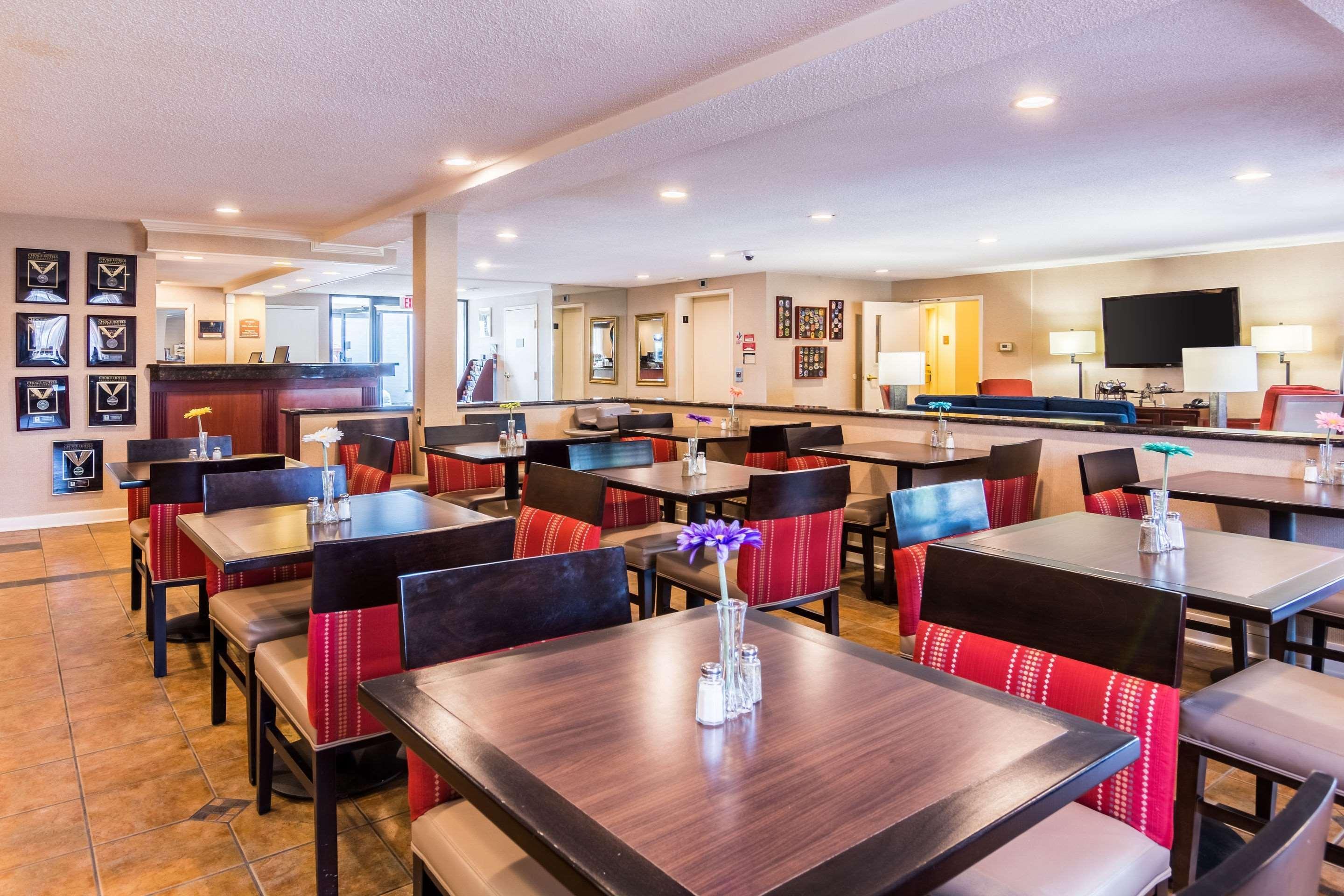 Comfort Inn At Joint Base Andrews Clinton Exterior foto