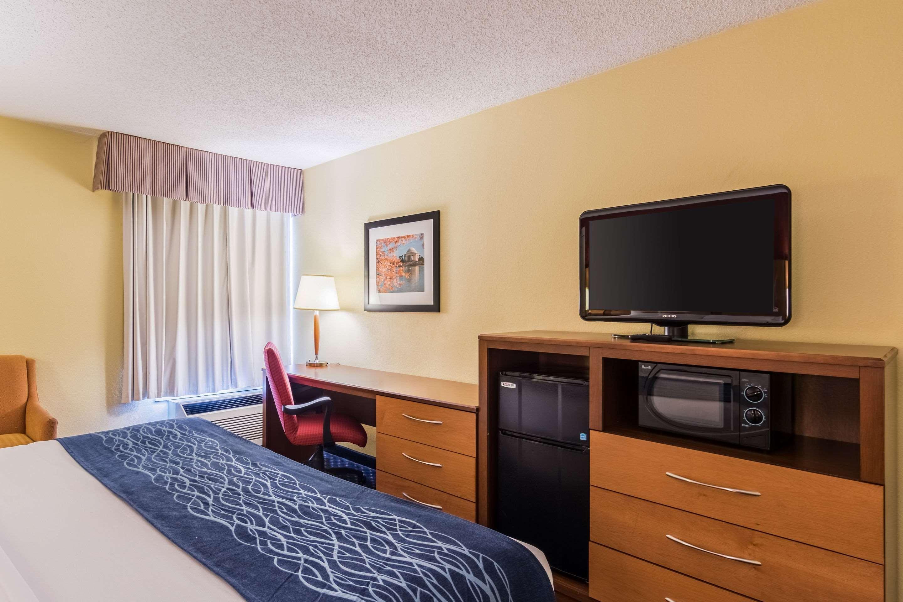 Comfort Inn At Joint Base Andrews Clinton Exterior foto