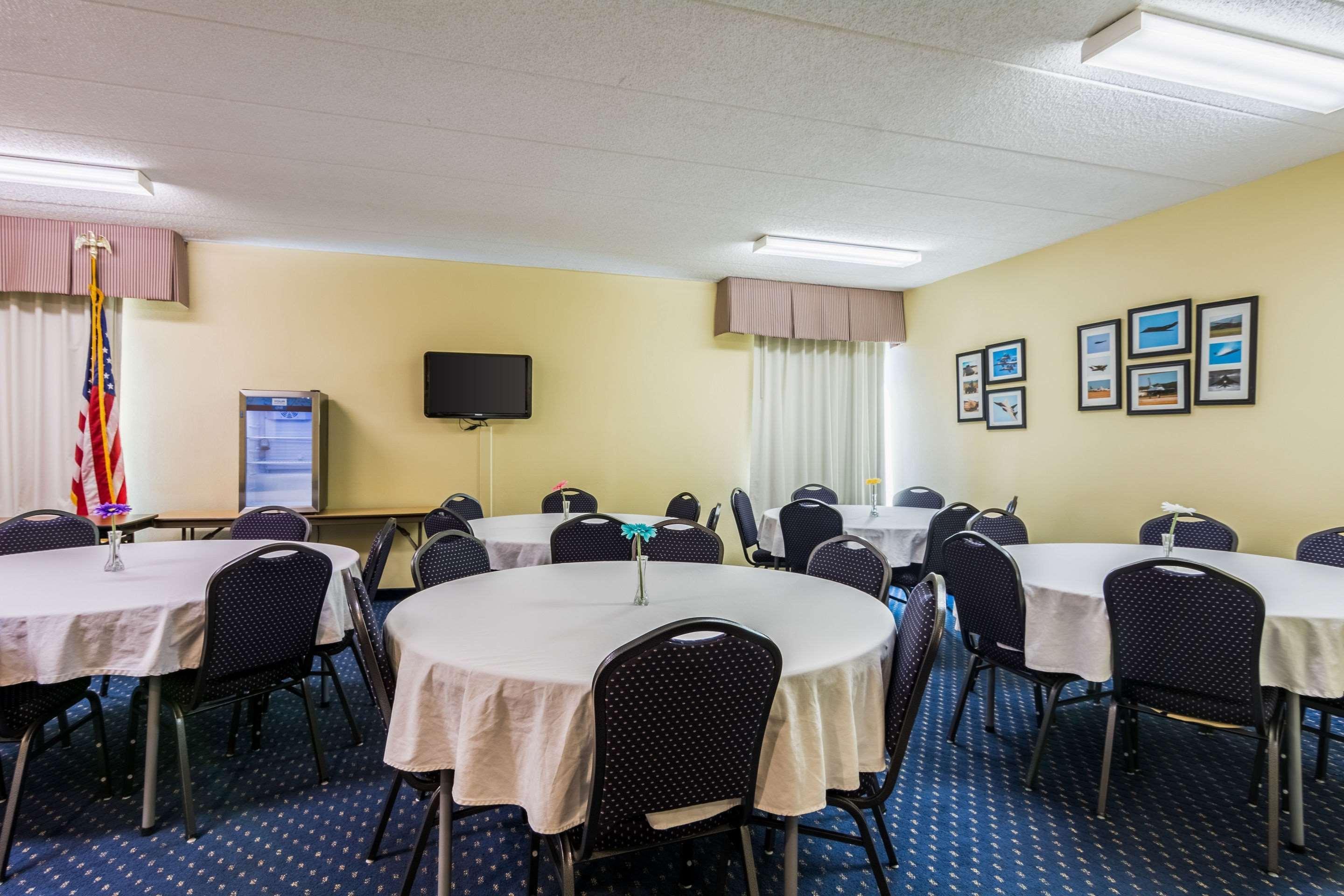 Comfort Inn At Joint Base Andrews Clinton Exterior foto